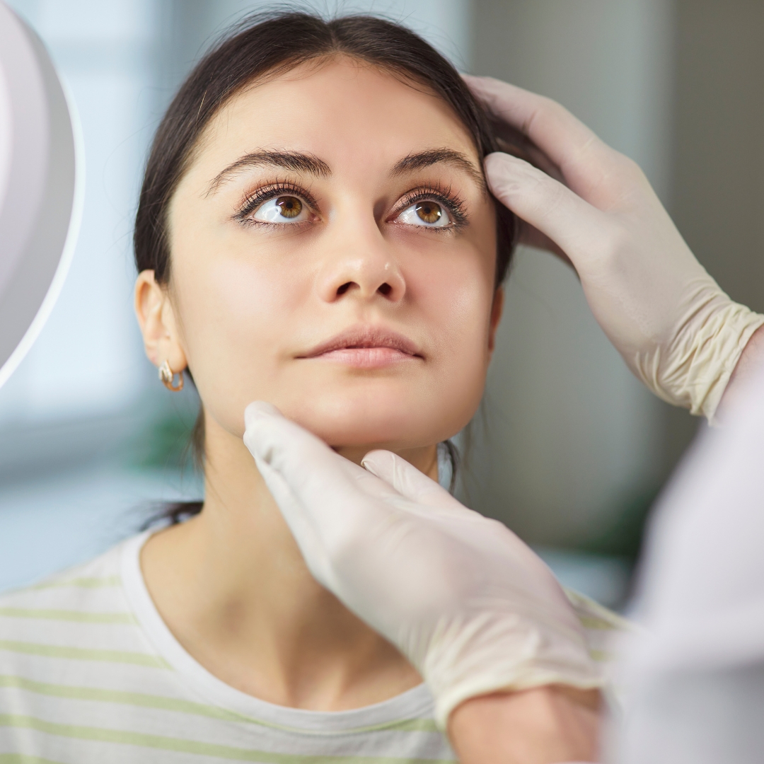 Lower eyelid surgery in London: when to opt for fat repositioning instead of fat removal